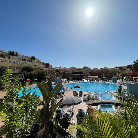 Sunset & Heated Pool Apartament Los Cristianos (Tenerife)
